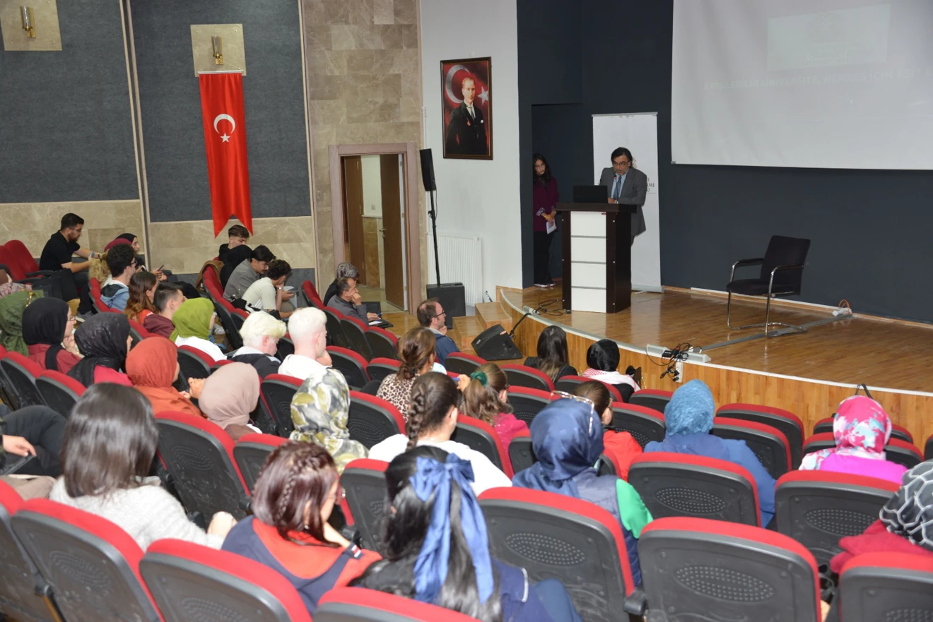 Koordinatörlüğümüz Tarafından 2025-2026 Eğitim-Öğretim Yılı  Oryantasyon Programı Gerçekleştirildi 